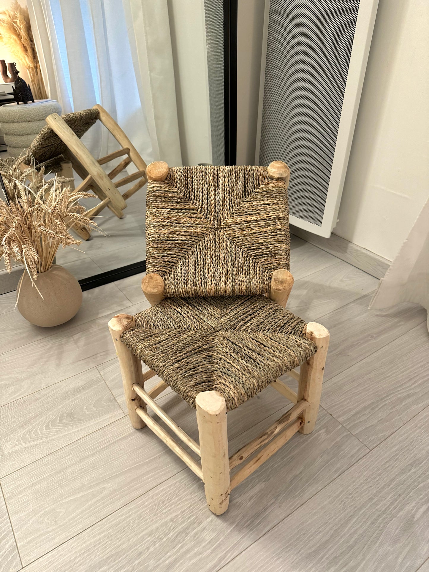 Tabouret "Nabil" en bois, corde naturel et doum