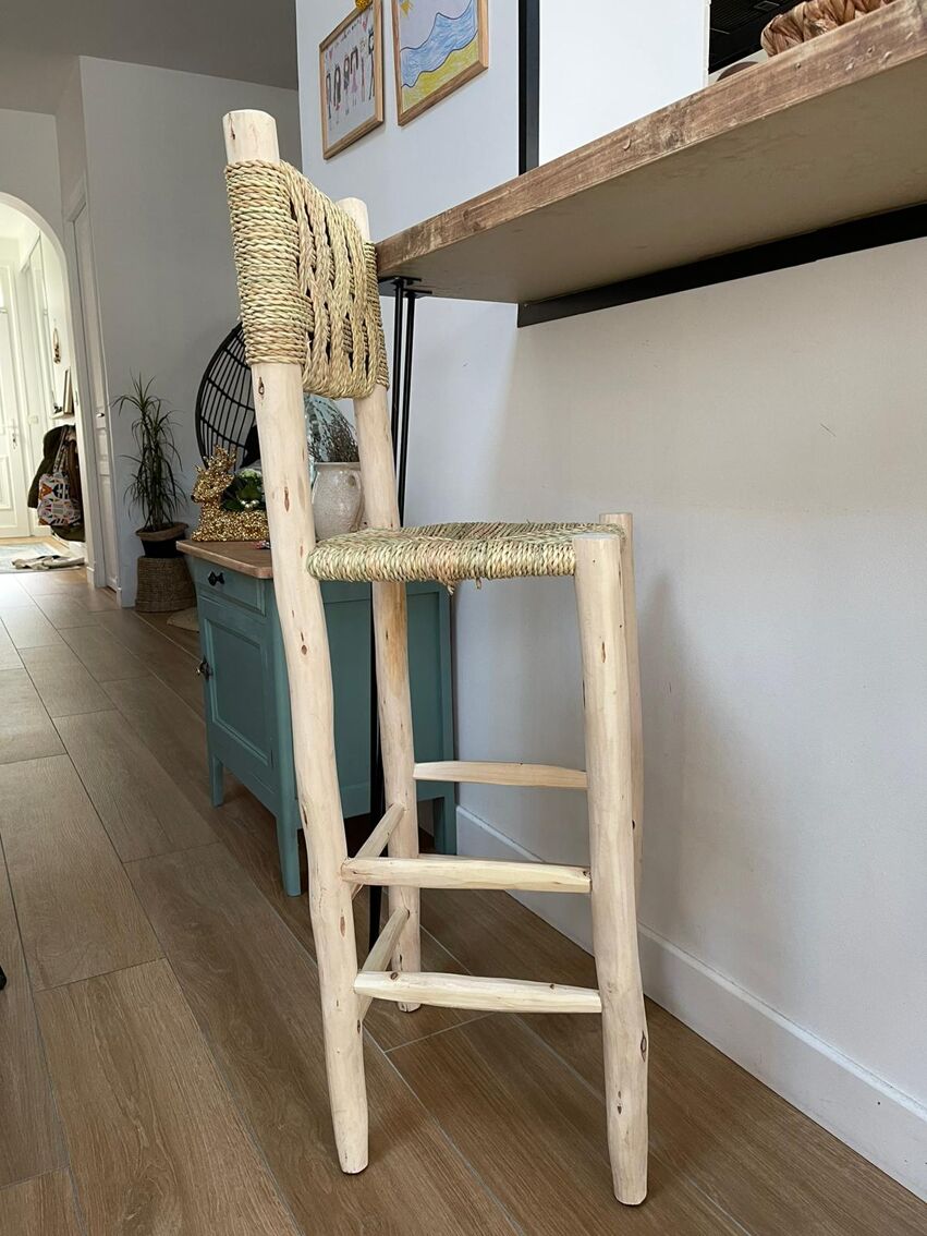 Tabouret / Chaise de bar "Nabil" en bois naturel et corde, doum / H70cm