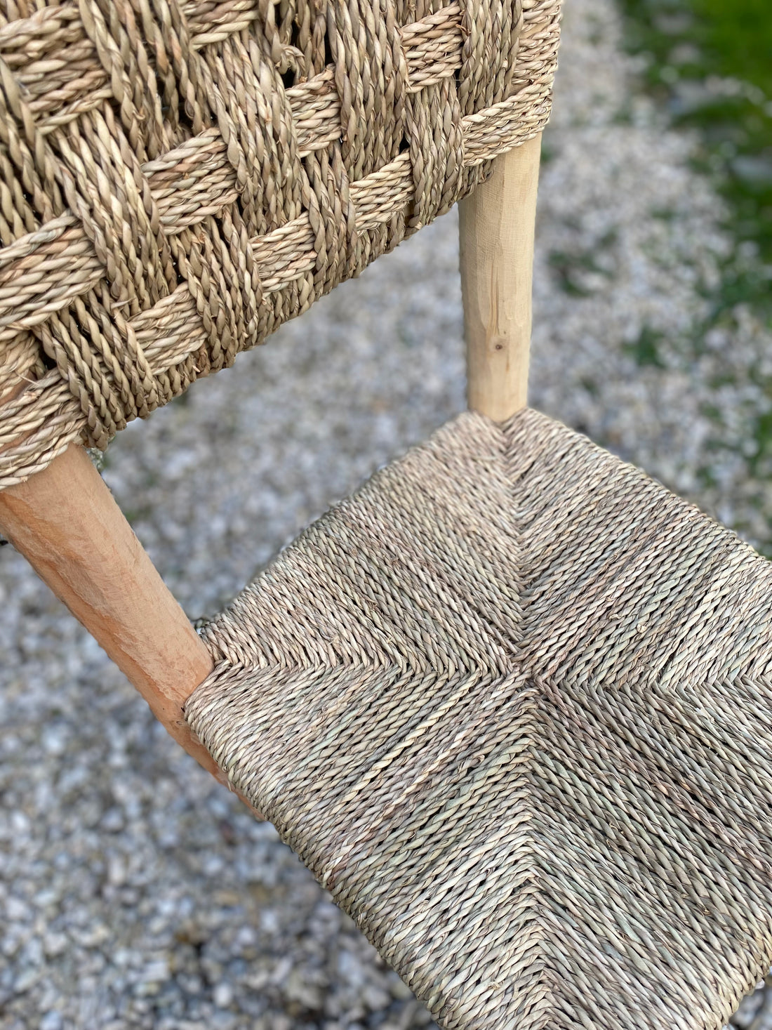 Tabouret / Chaise de bar "Nabil" en bois naturel et corde, doum / H70cm