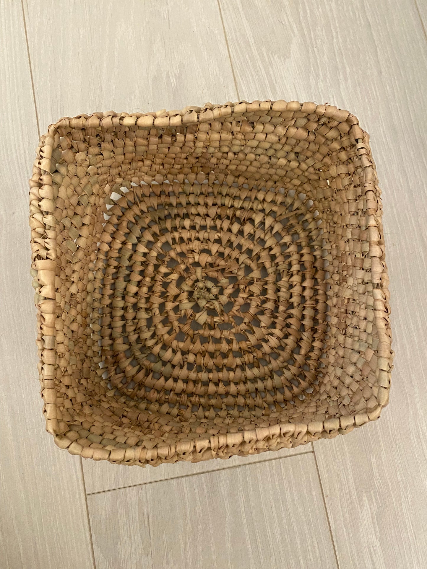 Panier de rangement "Salé" carrée à couvercle en paille et feuille de palmier - Lot de 2