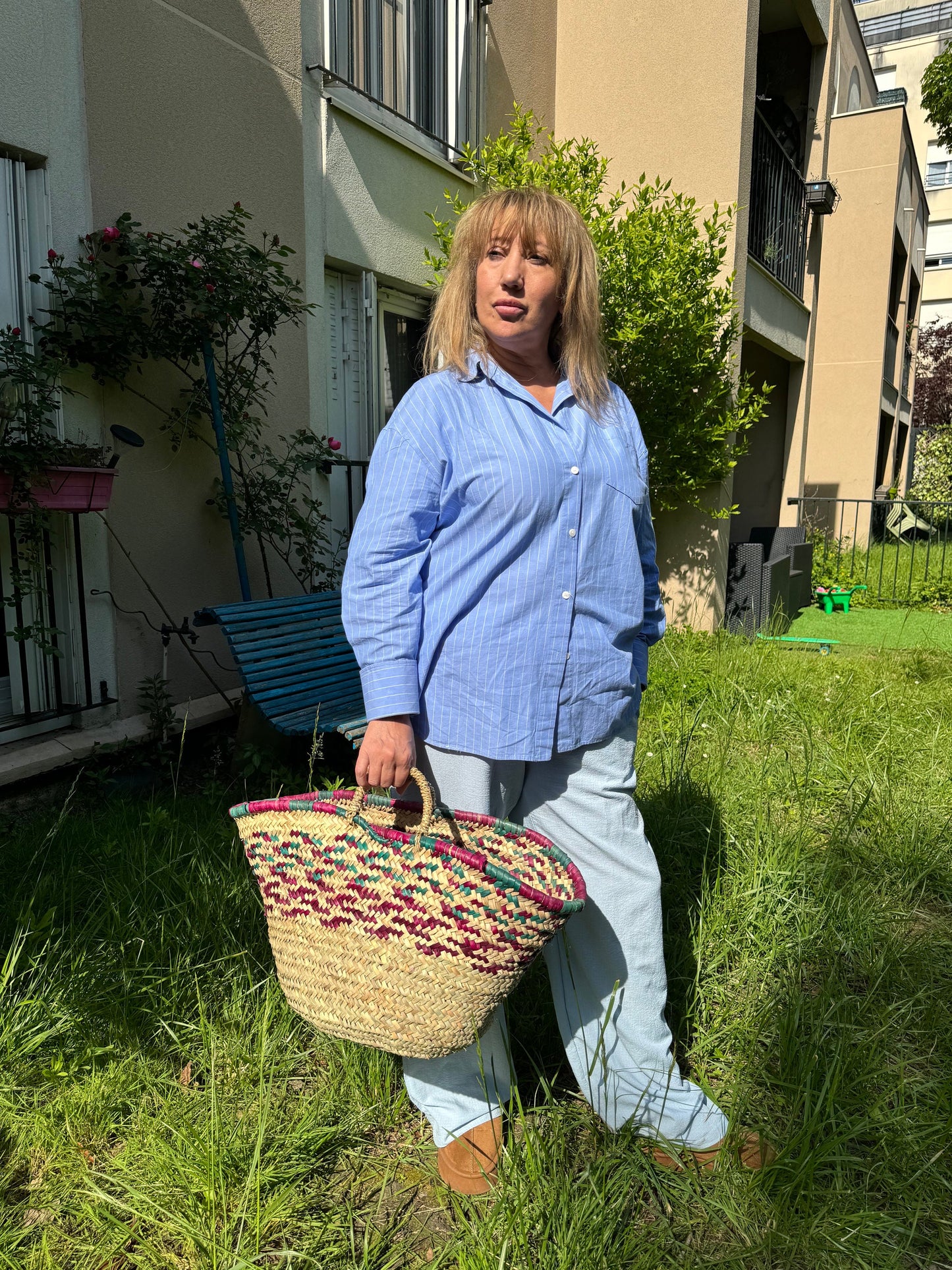 Panier "Driouch" tressé en paille et doum tricolore